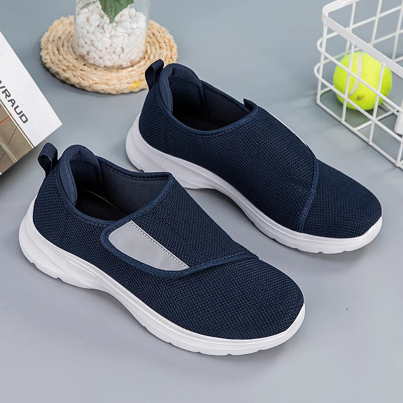 Women's Casual Shoes 